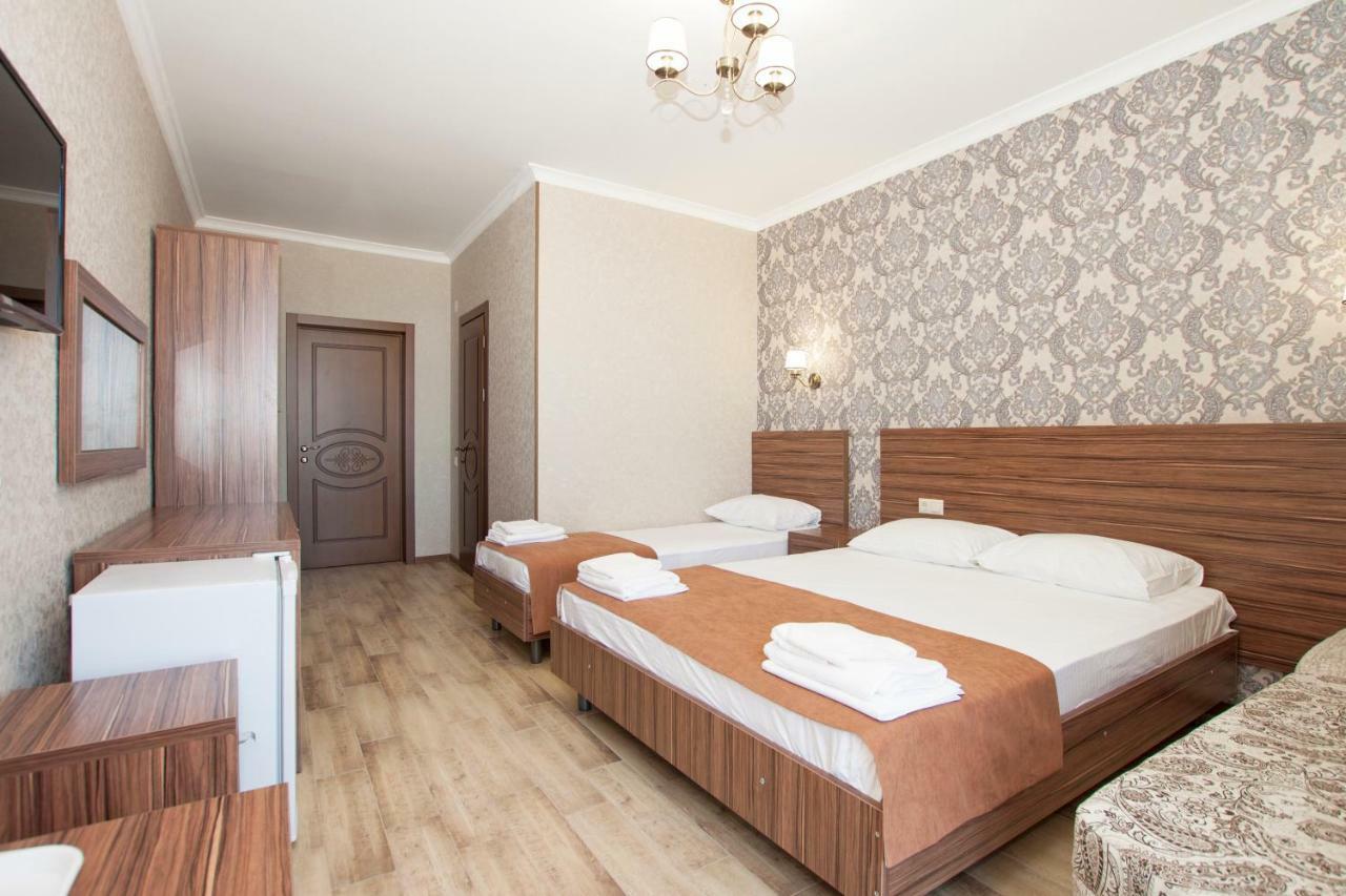 HOTEL TRIERA U MORYA АНАПА (Россия) - от 1669 RUB | NOCHI